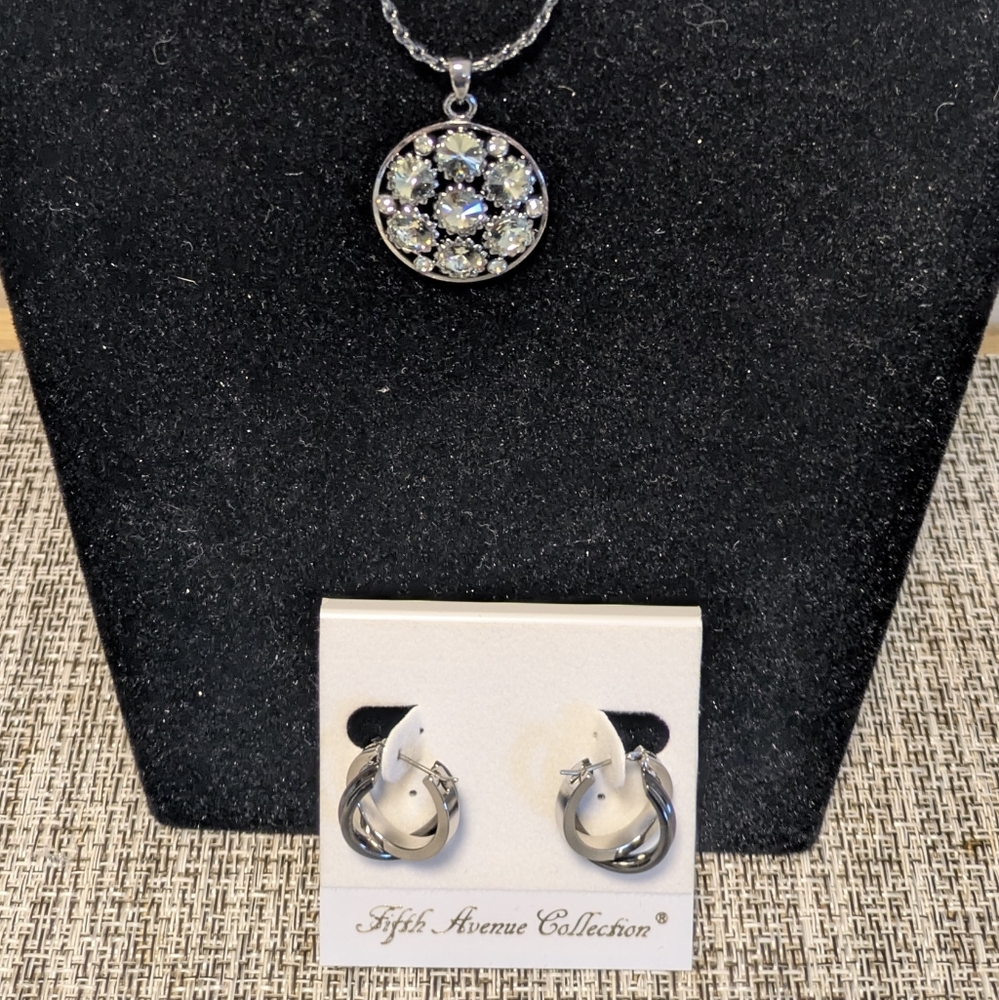 Fifth Avenue Collection Silver Necklace and Earrings Set